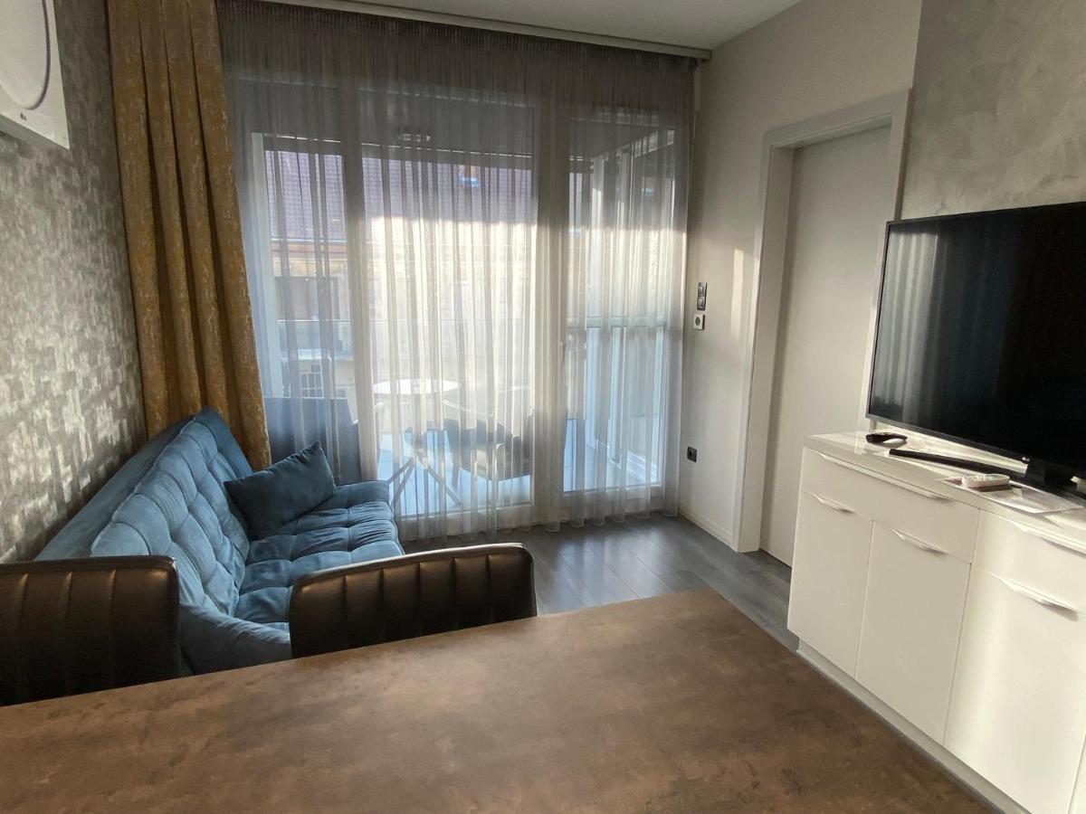 Noir Silvery Apartman Seghedin Exterior foto