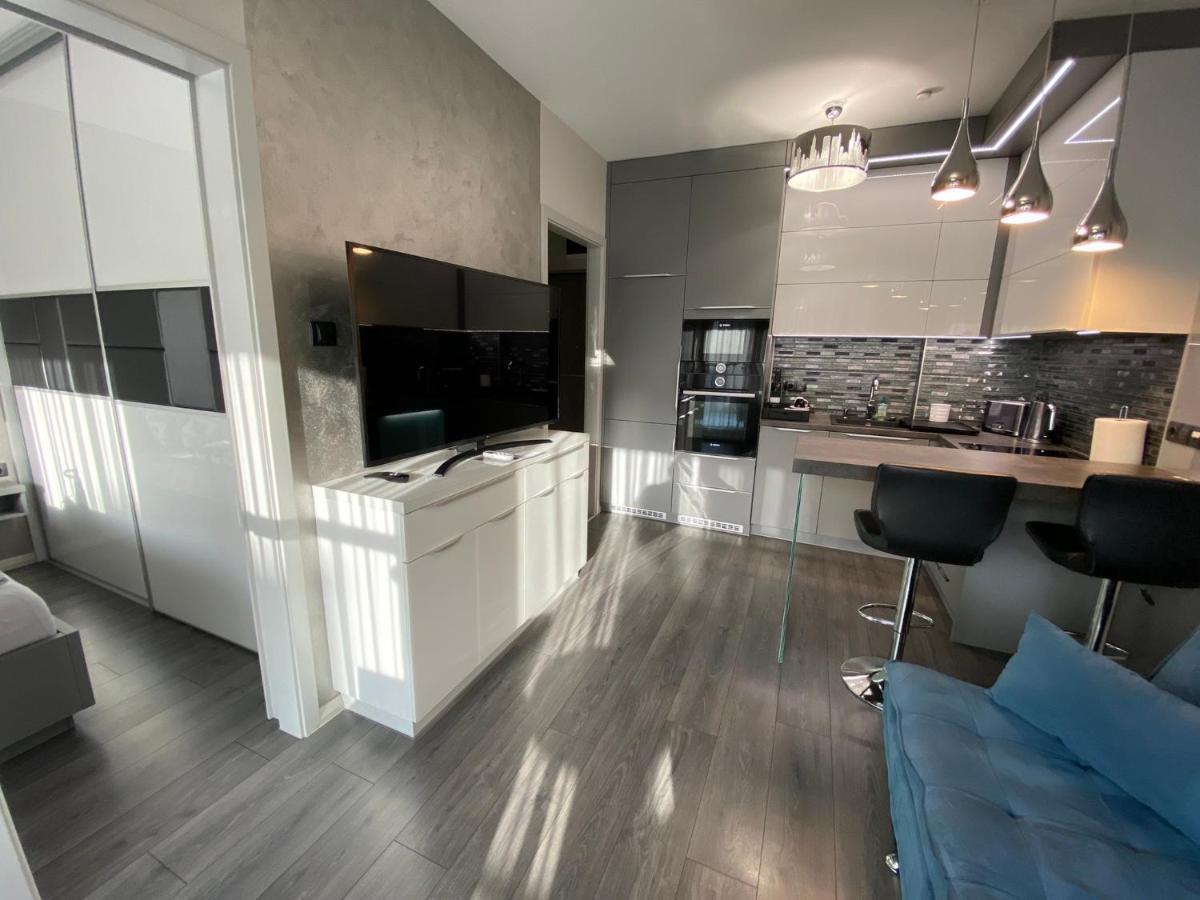 Noir Silvery Apartman Seghedin Exterior foto